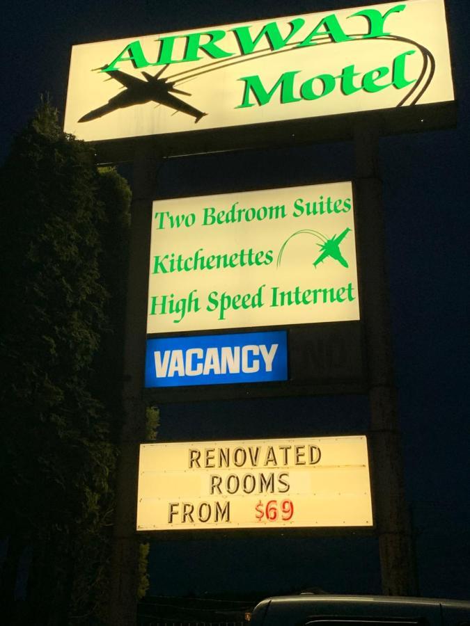 Airways Motel Cold Lake Exterior foto